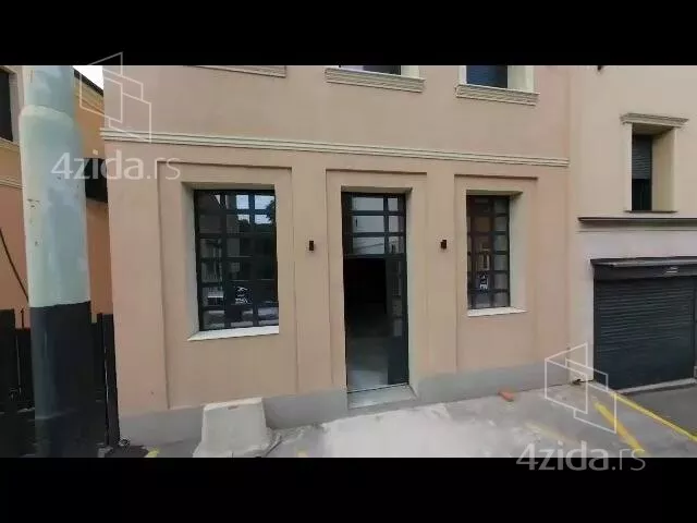 Lokal | 4zida