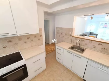 Dr Agostina Neta | 4zida.rs