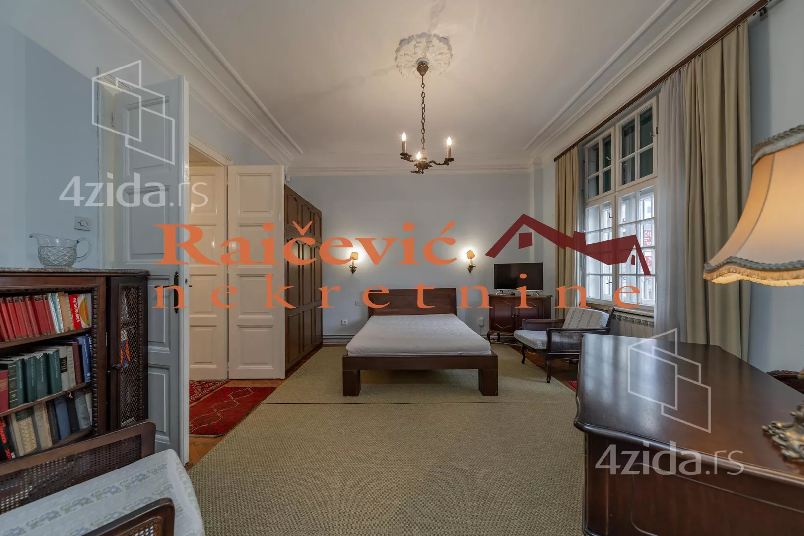 Četvoroiposoban stan | 4zida