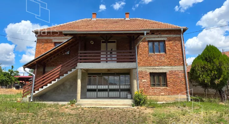2-etažna kuća | 4zida