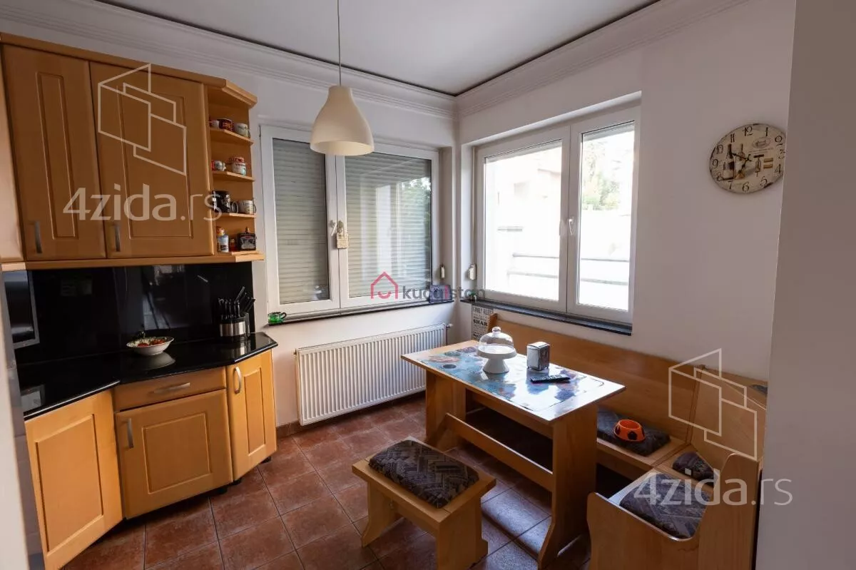 Kuća | 4zida