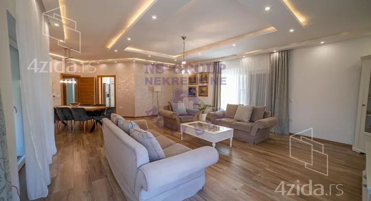 3-etažna kuća | 4zida