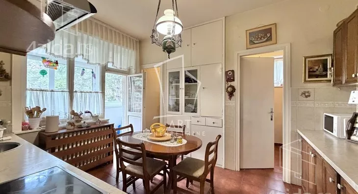 Petoiposoban stan | 4zida