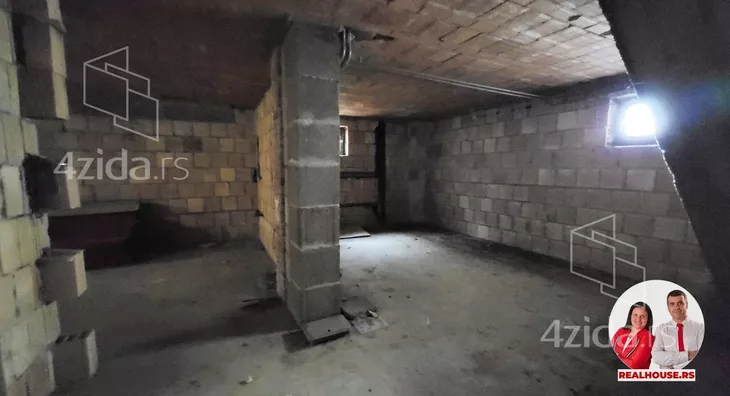 3-etažna kuća | 4zida