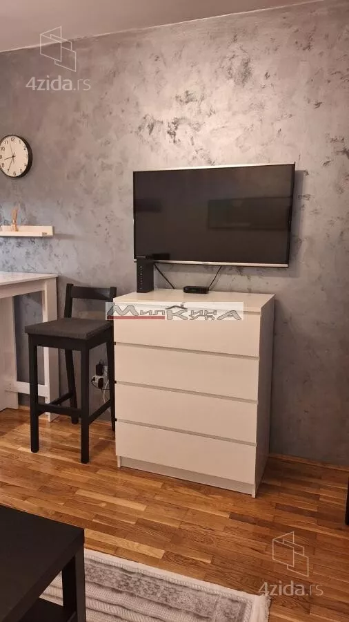 Garsonjera | 4zida