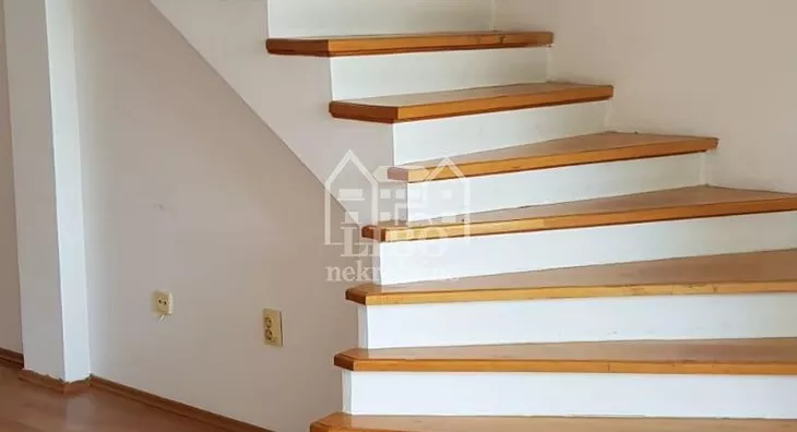 4-etažna kuća | 4zida