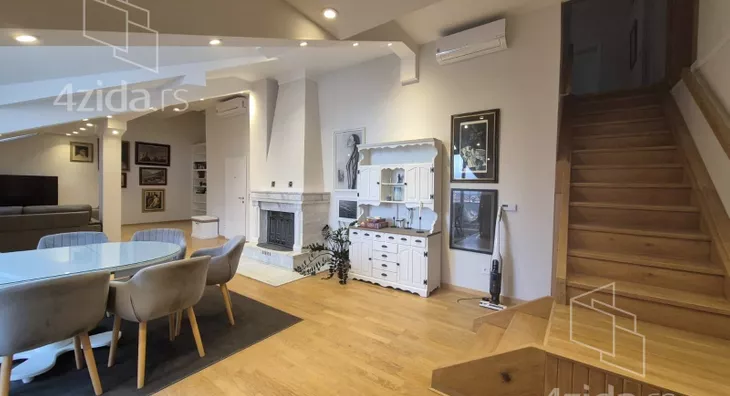 Četvoroiposoban stan | 4zida