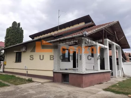 Mali Bajmok | 4zida.rs