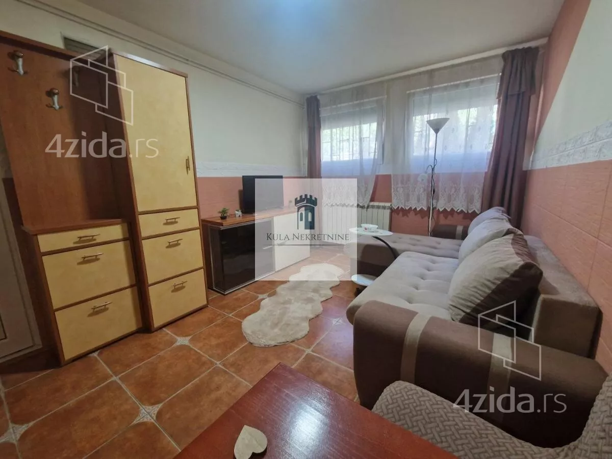 Garsonjera | 4zida