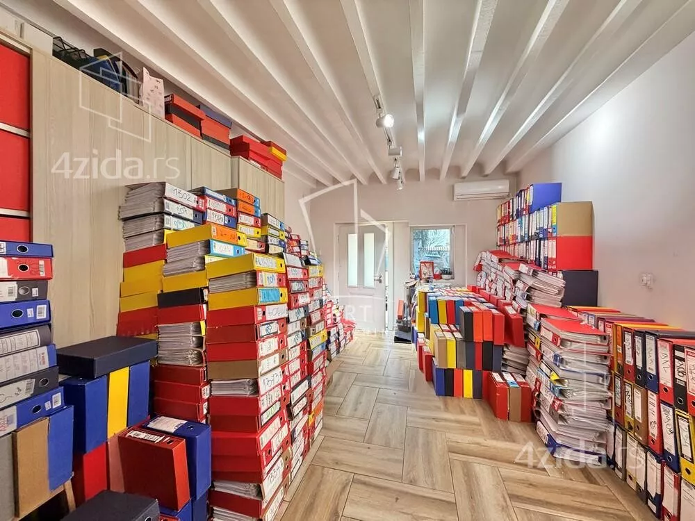 Petoiposoban stan | 4zida