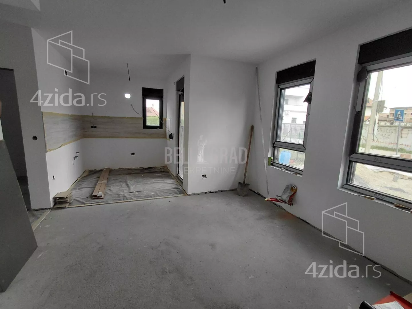 Dvoiposoban stan | 4zida