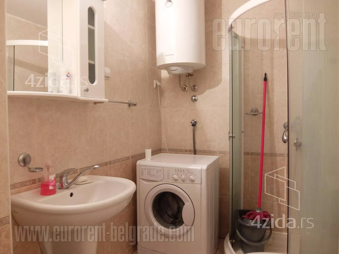 Poslovni prostor | 4zida