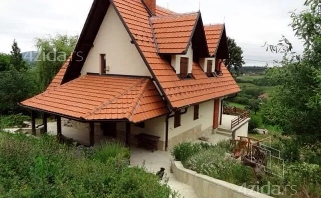 3-etažna kuća | 4zida