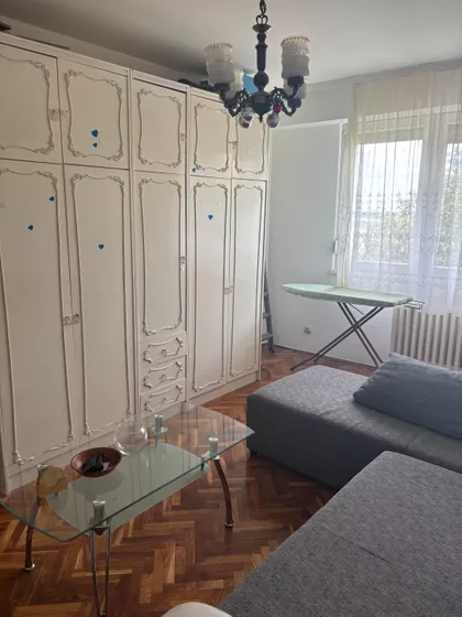 Radnih Akcija | 4zida.rs