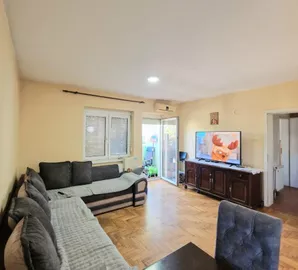 Cara Dušana, Adamovićevo Naselje, Gradske lokacije, Novi Sad, 2.0 stan | 4zida.rs