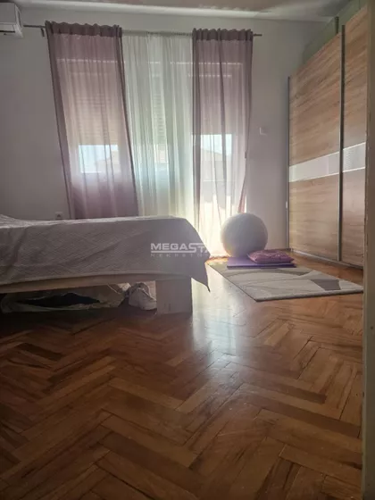 Branka Plećaša | 4zida.rs