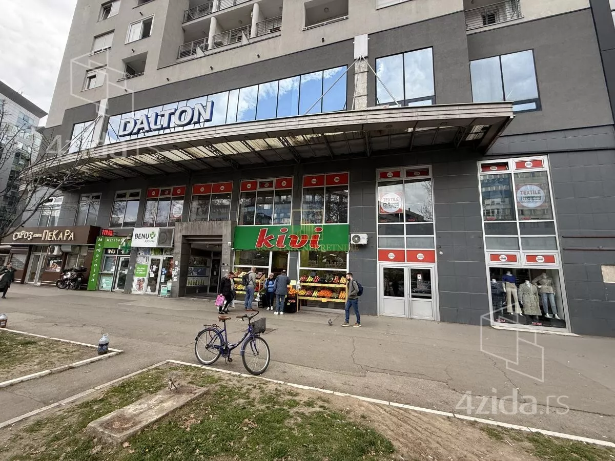 Poslovni prostor | 4zida