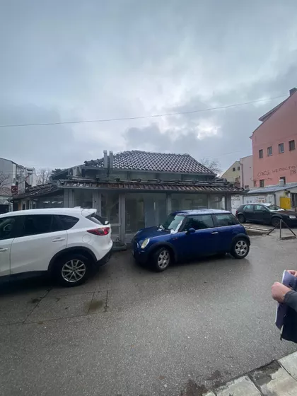 Nemanjina bb | 4zida.rs