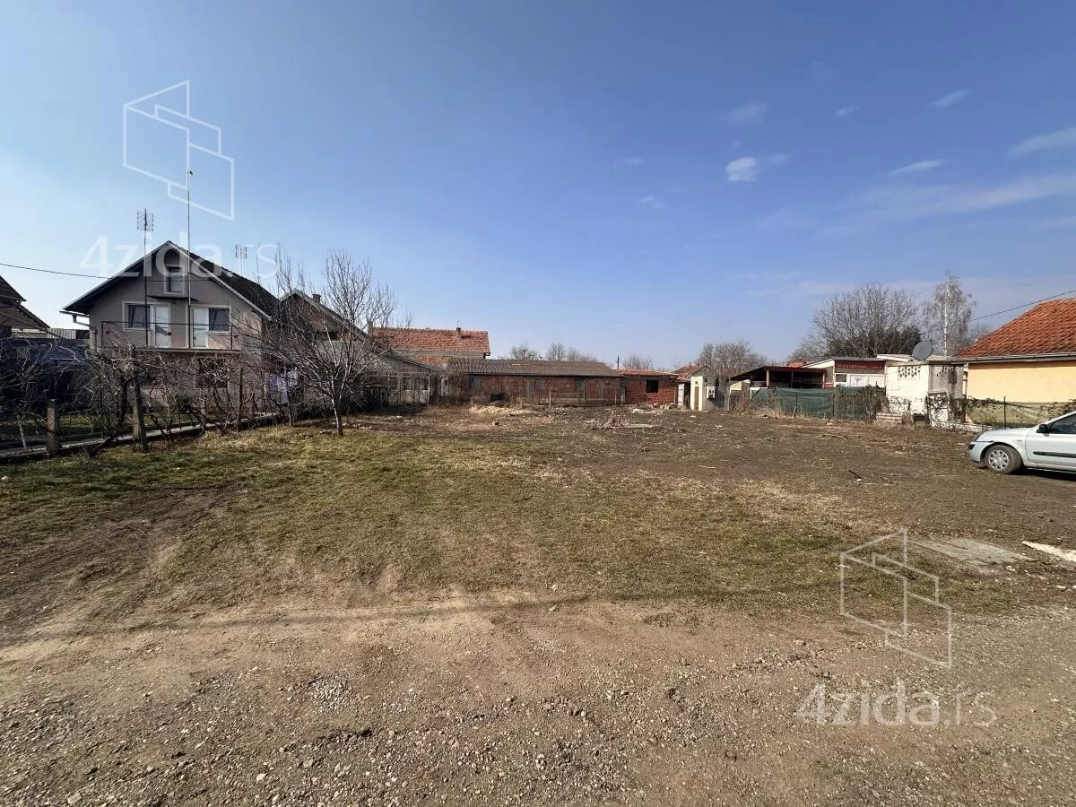 Plac | 4zida