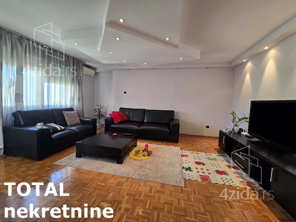 Četvorosoban stan | 4zida