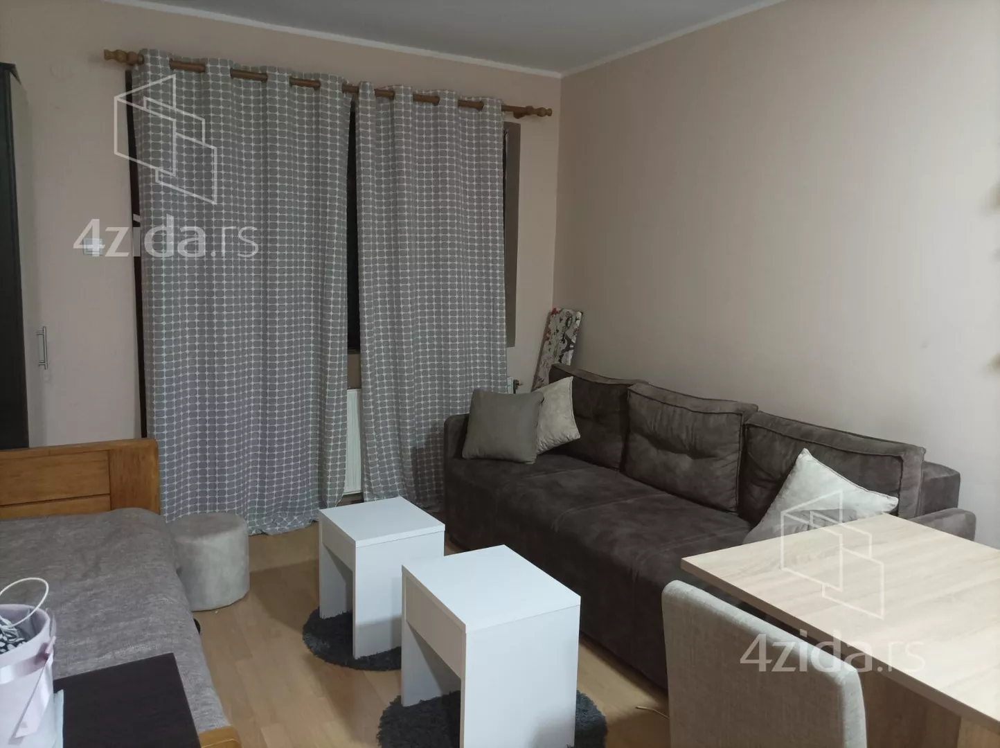 Garsonjera | 4zida
