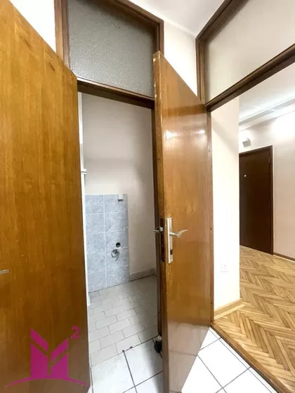 Stari Grad | 4zida.rs