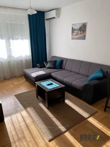 Novi Sad - Centar | 4zida.rs