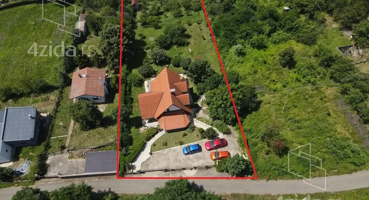 3-etažna kuća | 4zida