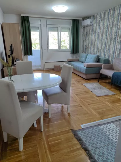 Oslobođenja | 4zida.rs