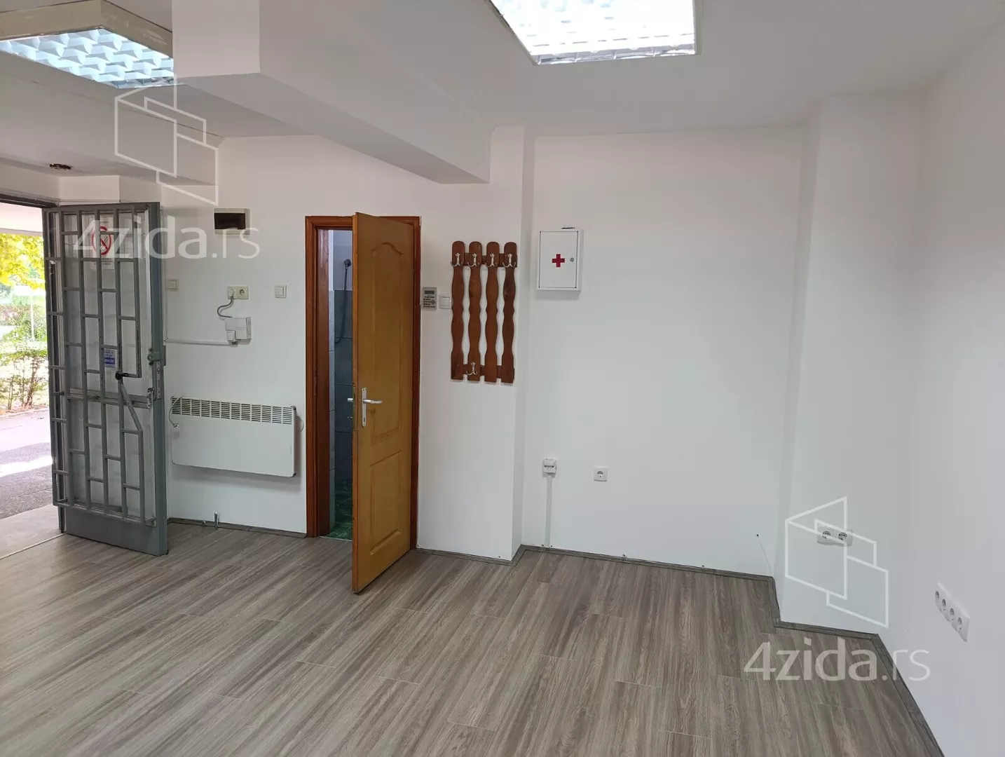 Kancelarija | 4zida