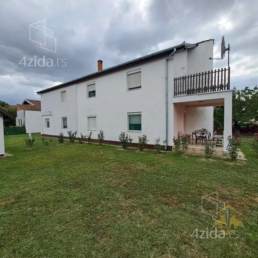 Kuća | 4zida
