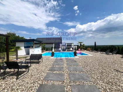 Petrovaradin | 4zida.rs