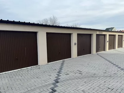 Stevana Sremca 5 | 4zida.rs