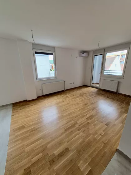 Južni Telep | 4zida.rs