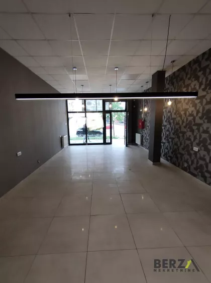 Bulevar Patrijarha Pavla (Somborski Bulevar) | 4zida.rs