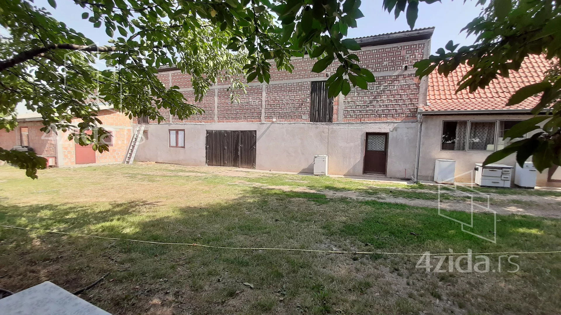 Turistički objekat | 4zida