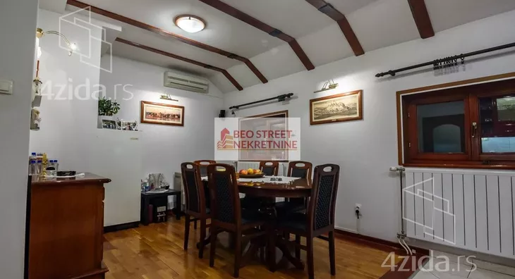 Četvoroiposoban stan | 4zida