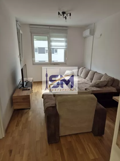 Gorana Jojića | 4zida.rs