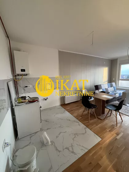 Karađorđeva | 4zida.rs