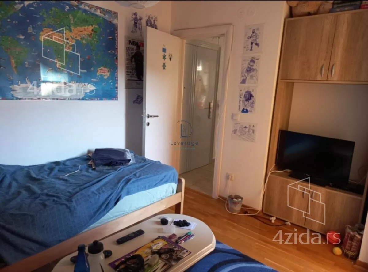 Dvoiposoban stan | 4zida