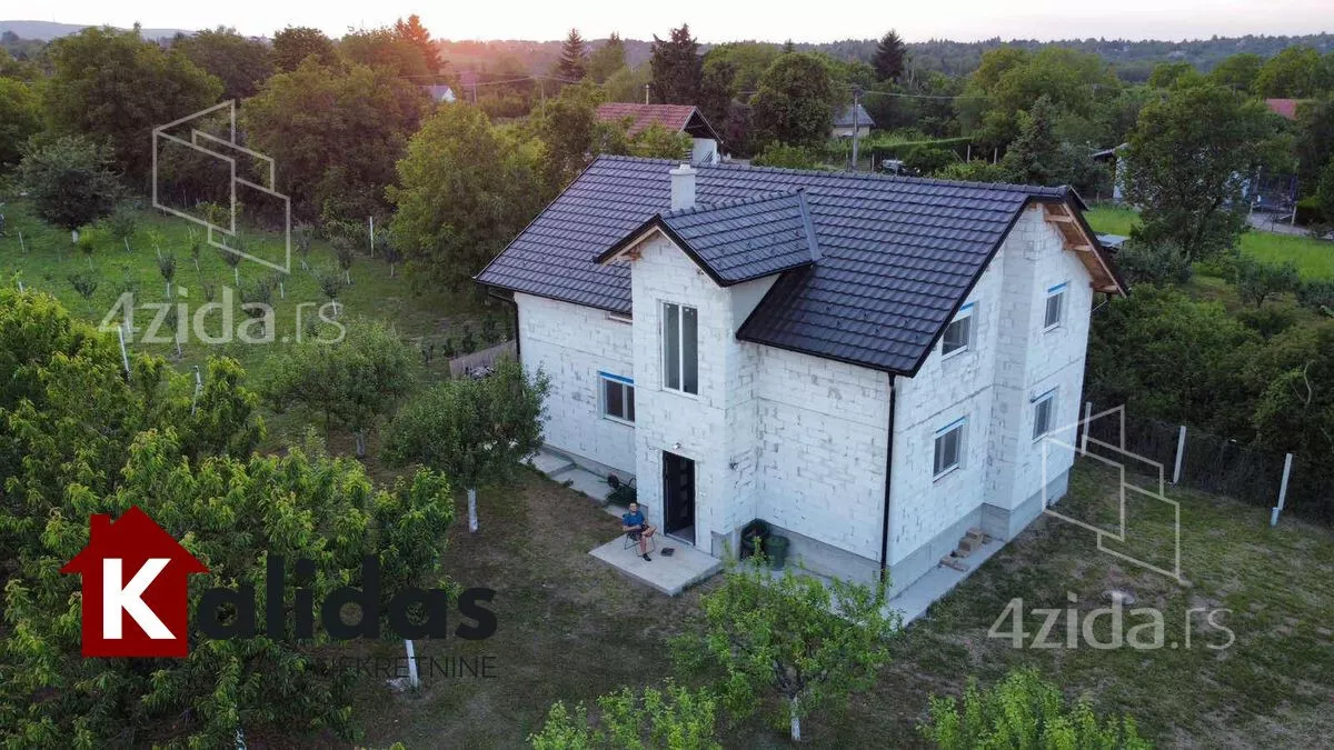 Kuća | 4zida