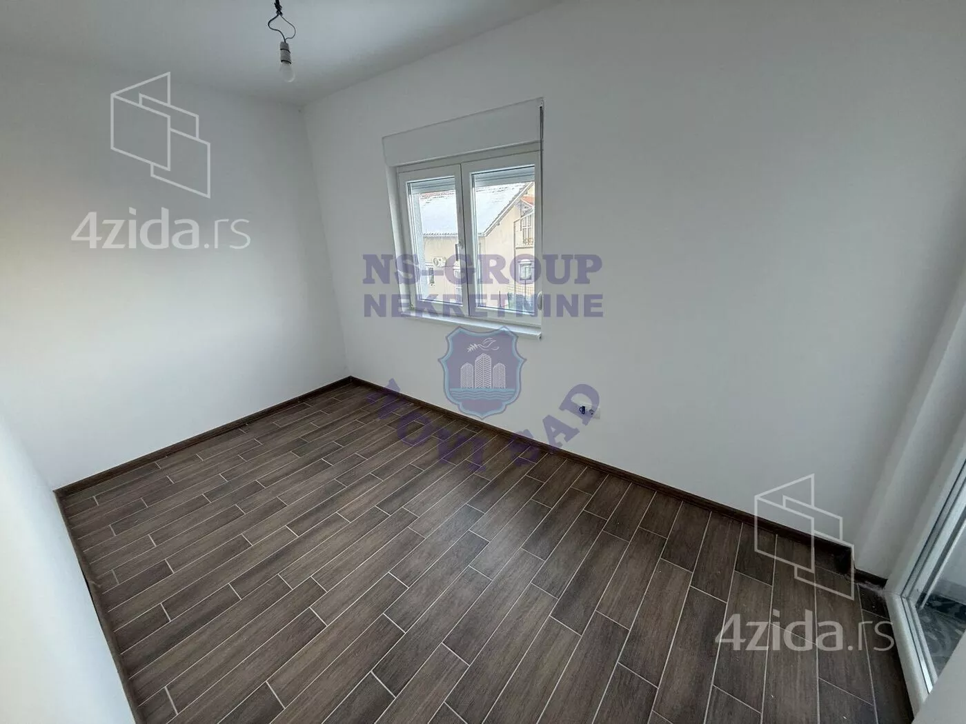 Četvoroiposoban stan | 4zida