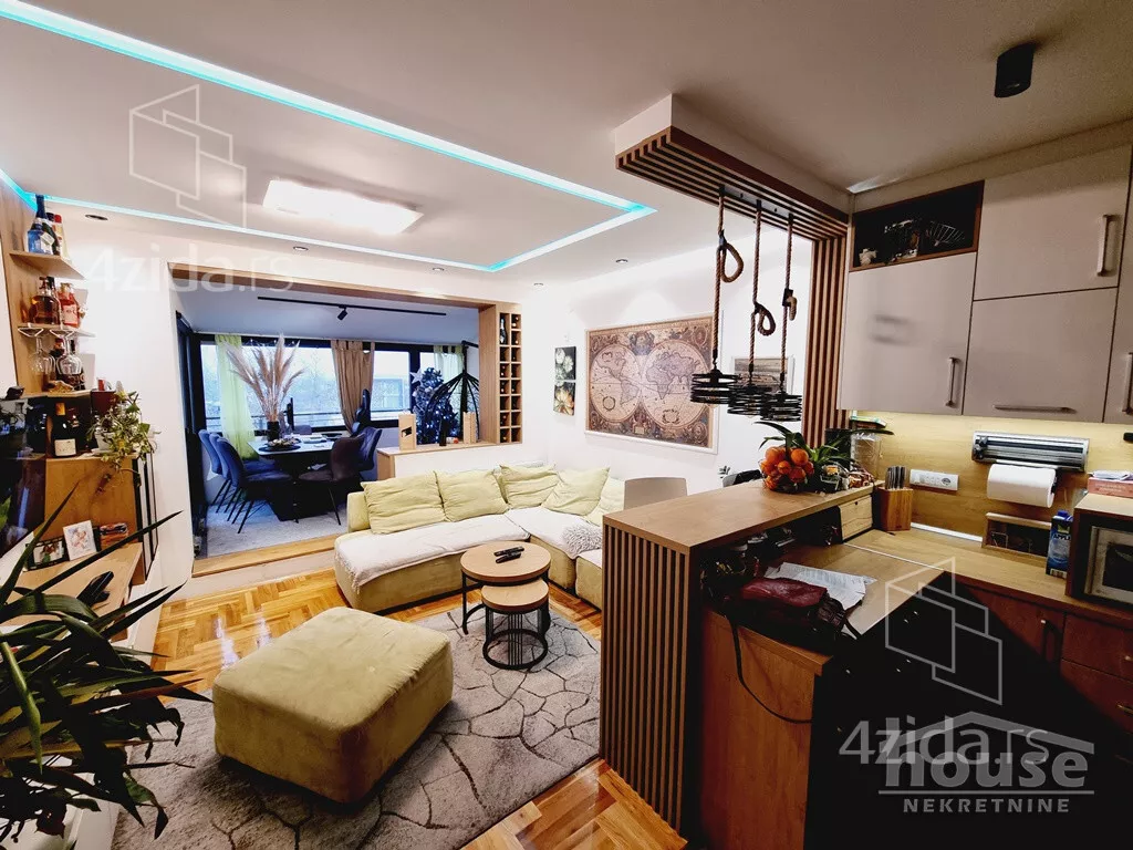 Dvoiposoban stan | 4zida