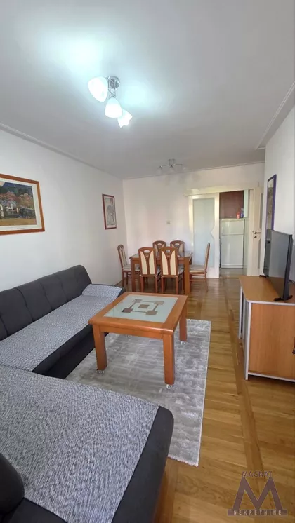 Bulevar Oslobođenja | 4zida.rs