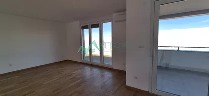 Sremska Kamenica | 4zida.rs