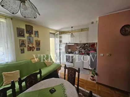 Danilova | 4zida.rs