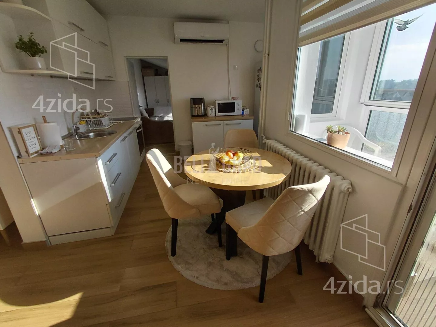 Troiposoban stan | 4zida