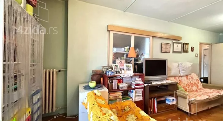 Četvoroiposoban stan | 4zida