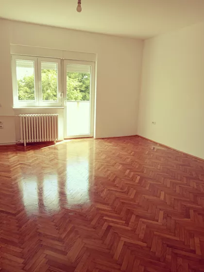 Žitni Trg | 4zida.rs