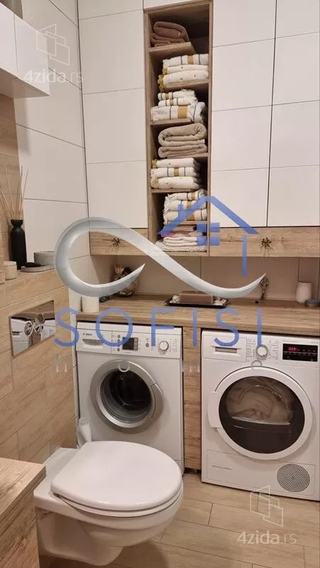 Petosoban stan | 4zida